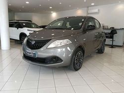 Grigio Usata 2024 Lancia Ypsilon Gold Due volumi | 13.700 € (Buon prezzo)