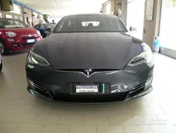 Grigio Usata 2017 Tesla Model S Tre volumi | 28.400 € (Buon prezzo)