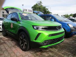 Verde Usata 2024 Opel Mokka Elegance SUV | 22.700 € (Molto cara)