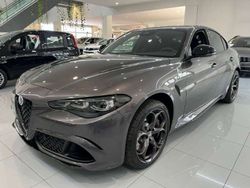 Grigio Nuova 2025 Alfa Romeo Giulia Quadrifoglio Tre volumi | 92.100 € (Super prezzo)