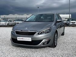 Dark green met Usata 2015 Peugeot 308 Allure Station wagon | 9900 € (Buon prezzo)