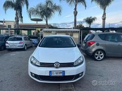 Bianco Usata 2011 VW Golf VI Highline Tre volumi | 6800 € (Buon prezzo)