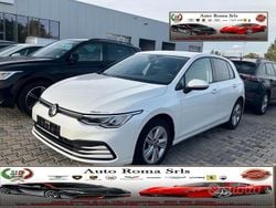 Bianco Usata 2020 VW Golf VIII Tre volumi | 18.900 € (Buon prezzo)