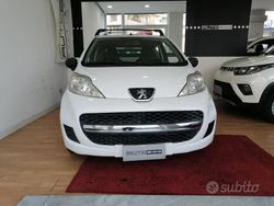 Bianco Usata 2011 Peugeot 107 Due volumi | 2500 €