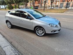 Grigio Usata 2014 Lancia Delta Due volumi | 6499 € (Cara)