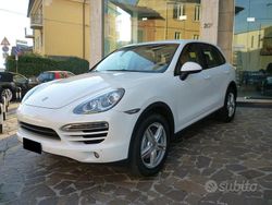 Bianco Usata 2012 Porsche Cayenne SUV | 18.350 € (Ottimo prezzo)