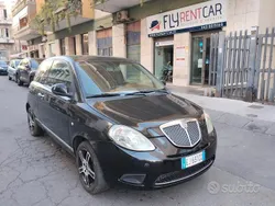Nero Usata 2011 Lancia Ypsilon Due volumi | 4750 € (Buon prezzo)