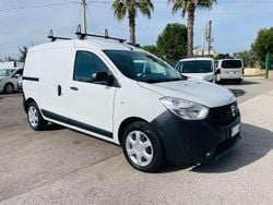 Bianco Usata 2017 Dacia Dokker Monovolume | 6499 € (Molto cara)