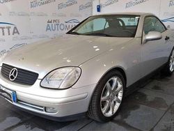 Argento Usata 1996 Mercedes SLK200 Cabrio | 8900 € (Buon prezzo)