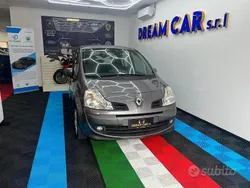 Grigio Usata 2010 Renault Modus Dynamique Monovolume | 7000 € (Molto cara)