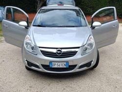 Usata 2008 Opel Corsa Enjoy Tre volumi | 2000 € (Ottimo prezzo)