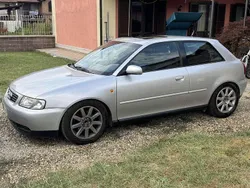 Usata 2000 Audi A3 Attraction Tre volumi | 6200 € (Cara)