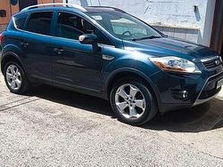 Usata 2010 Ford Kuga SUV | 4900 € (Buon prezzo)