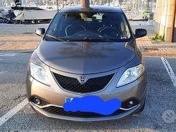 Grigio Usata 2016 Lancia Ypsilon Due volumi | 7000 € (Ottimo prezzo)