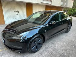 Nero Usata 2021 Tesla Model 3 Tre volumi | 29.500 € (Buon prezzo)