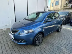 Blu/azzurro Usata 2022 Lancia Ypsilon Gold Due volumi | 11.900 € (Buon prezzo)