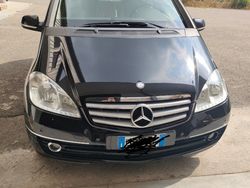 Nero Usata 2012 Mercedes A160 Monovolume | 8700 € (Buon prezzo)