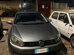 Grigio Usata 2009 VW Golf VI Due volumi | 1100 €