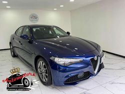 Blu/azzurro Usata 2018 Alfa Romeo Giulia Business Tre volumi | 17.100 € (Ottimo prezzo)