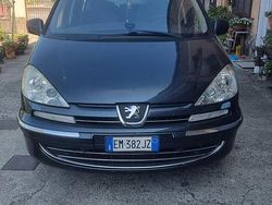 Verde Usata 2012 Peugeot 807 Monovolume | 6000 € (Buon prezzo)