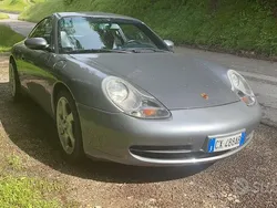 Porsche 911 Carrera 4