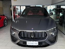 Grigio Usata 2019 Maserati Levante SUV | 37.500 € (Buon prezzo)
