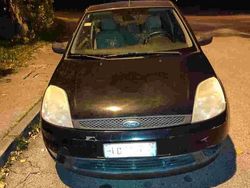 Nero Usata 2003 Ford Fiesta | 600 € (Super prezzo)