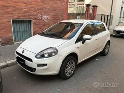 Bianco Usata 2012 Fiat Punto Easy Tre volumi | 3000 €