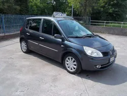 Grigio scuro met Usata 2007 Renault Scénic II Luxe Monovolume | 3950 € (Buon prezzo)