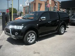 Nero Usata 2016 Mitsubishi L200 Intense+ Pick-up | 22.800 € (Cara)