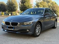 Grigio Usata 2014 BMW 318 Comfort Edition Tre volumi | 7990 € (Super prezzo)