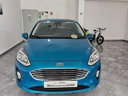 Blu Usata 2017 Ford Fiesta Vignale Tre volumi | 9980 € (Buon prezzo)