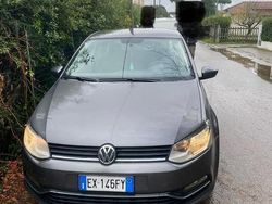 Grigio Usata 2015 VW Polo Due volumi | 8500 €