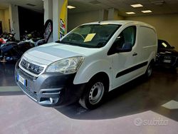 Bianco Usata 2017 Peugeot Partner Monovolume | 7500 € (Ottimo prezzo)