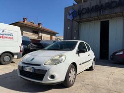 Bianco Usata 2011 Renault Clio Furgone | 900 €