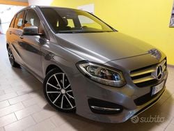 Grigio Usata 2015 Mercedes B180 Executive Monovolume | 12.000 € (Buon prezzo)