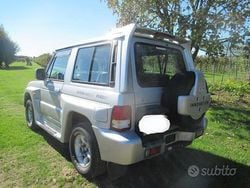 Grigio Usata 1999 Hyundai Galloper SUV | 7000 € (Buon prezzo)