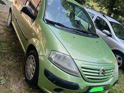 Verde Usata 2004 Citroën C3 Elegance Tre volumi | 1800 € (Buon prezzo)
