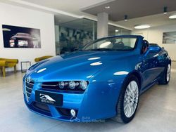 Blu/azzurro Usata 2008 Alfa Romeo Spider Exclusive Cabrio | 17.300 € (Molto cara)