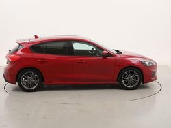 Usata 2021 Ford Focus ST-Line Tre volumi | 13.990 € (Buon prezzo)