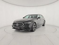 Graphite gray metallic Usata 2024 Mercedes 220 Advanced Station wagon | 45.900 € (Buon prezzo)