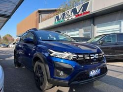 Blu Nuova 2025 Dacia Sandero Expression Tre volumi | 16.990 € (Buon prezzo)