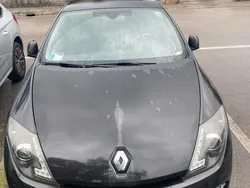 Usata 2013 Renault Laguna III Coupé | 6500 € (Buon prezzo)