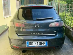 Grigio Usata 2006 Seat Ibiza Reference Tre volumi | 2400 € (Cara)