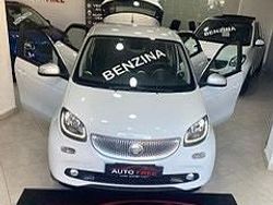 Bianco Usata 2015 Smart ForFour Passion Due volumi | 7690 € (Buon prezzo)
