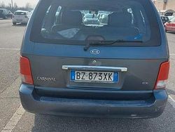 Blu Usata 2001 Kia Carnival Monovolume | 2000 €