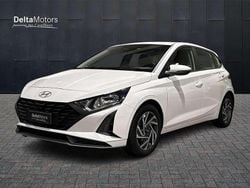 Bianco Usata 2024 Hyundai i20 Monovolume | 18.400 € (Buon prezzo)