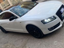 Bianco Usata 2011 Audi A5 Ambiente Coupé | 11.500 € (Molto cara)