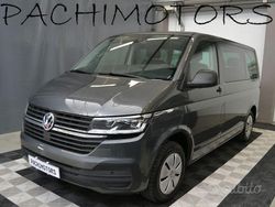 Grigio Usata 2020 VW Multivan Trendline Furgone | 45.000 € (Molto cara)