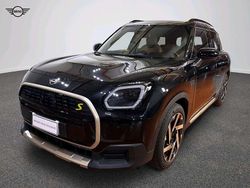 Nero Nuova 2025 Mini Countryman Favoured SUV | 40.999 € (Buon prezzo)